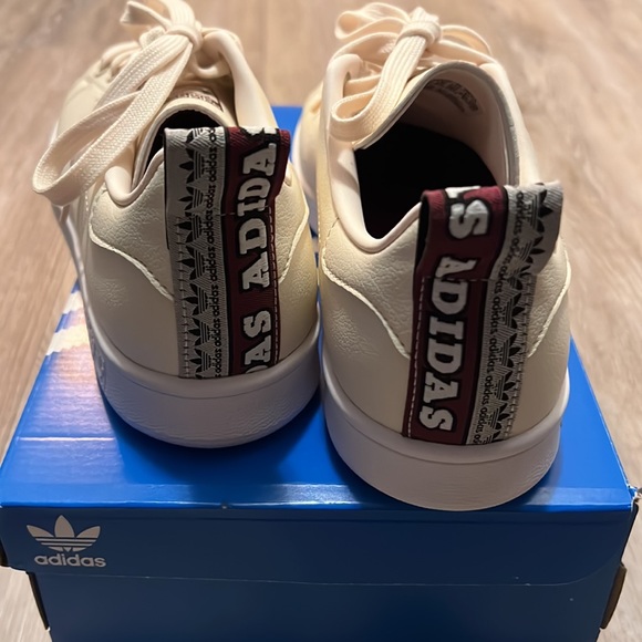 STAN SMITHS W - Picture 6 of 12